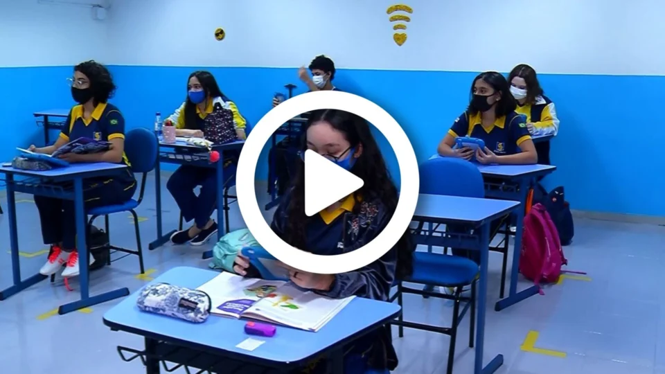 Semed e a Seduc devem ofertar mais de 250 mil vagas para estudantes de todo o Amazonas em 2022