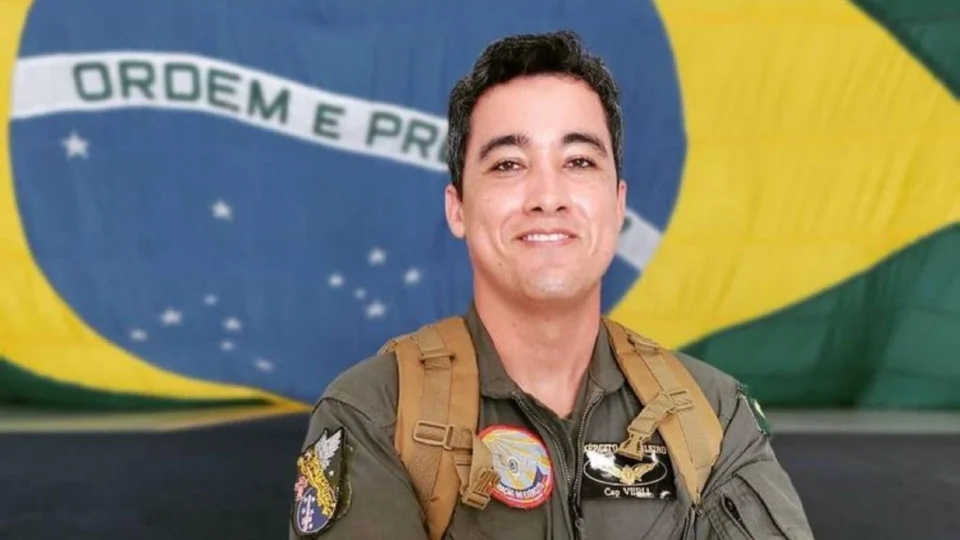 Capitão do Exército morre em queda de helicóptero em Careiro da Várzea-AM