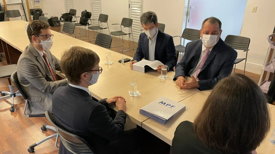 Relatório final da CPI da Pandemia é entregue ao Ministério Público Federal no Amazonas