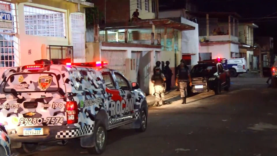 Família feita refém é liberada no bairro Novo Aleixo, em Manaus