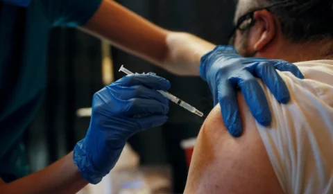 EUA enviará 8,5 milhões de imunizantes anticovid para o México