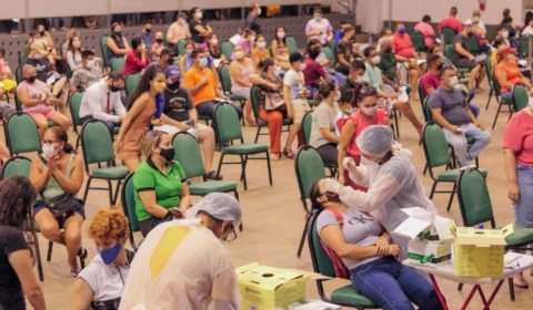 Em 24h, AM registra 8.319 casos de Covid-19 e bate recorde de infecções pelo 2º dia consecutivo