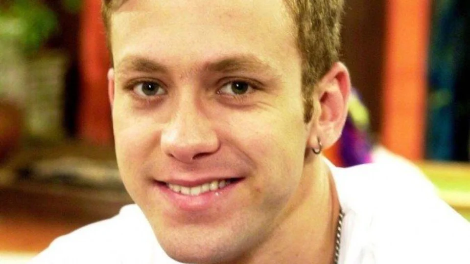 Ator nega que estaria em cárcere privado em clínica de reabilitação