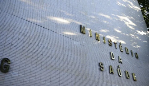 Operação Pés de Barro investiga fraudes no Ministério da Saúde