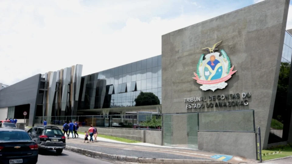 Inscritos em concurso do TCE-AM já podem consultar locais de prova