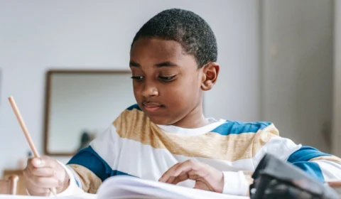 Sindicato lança concurso de Redação voltado às escolas particulares