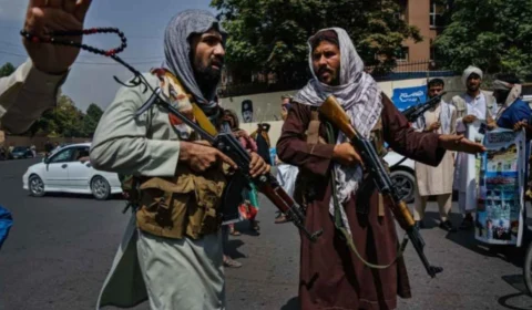 Talibãs rejeitam ajuda dos Estados Unidos no combate ao Estado Islâmico