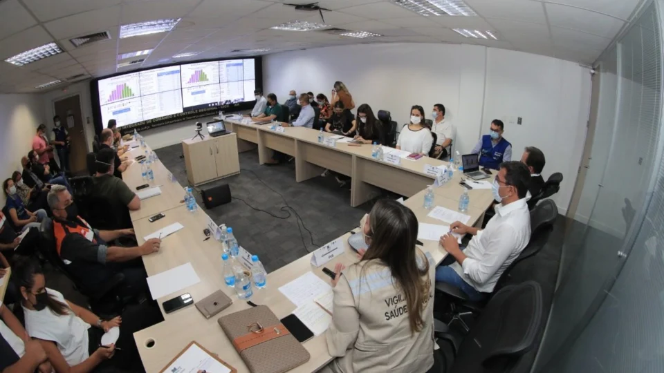 Por conta do aumento de casos de Covid, início das aulas presenciais na rede pública do Amazonas é adiado para o dia 14 de fevereiro