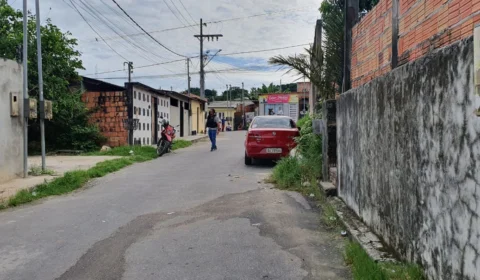 Homem é morto com 18 facadas e tem moto roubada na Zona Norte de Manaus
