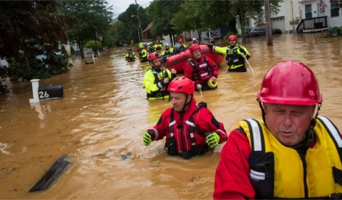 Depois de afetar o nordeste dos EUA, tempestade tropical Henri perde força