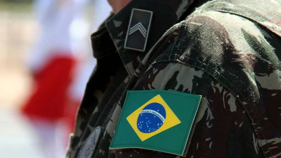 Provas dos concursos do Exército acontecem neste domingo, 12, em Manaus
