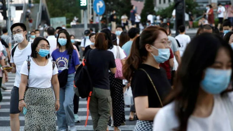 China volta ao confinamento após surto de variante delta