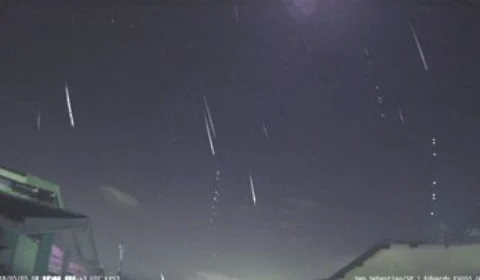 Chuva de meteoros é opção de observação no céu para amantes da astronomia