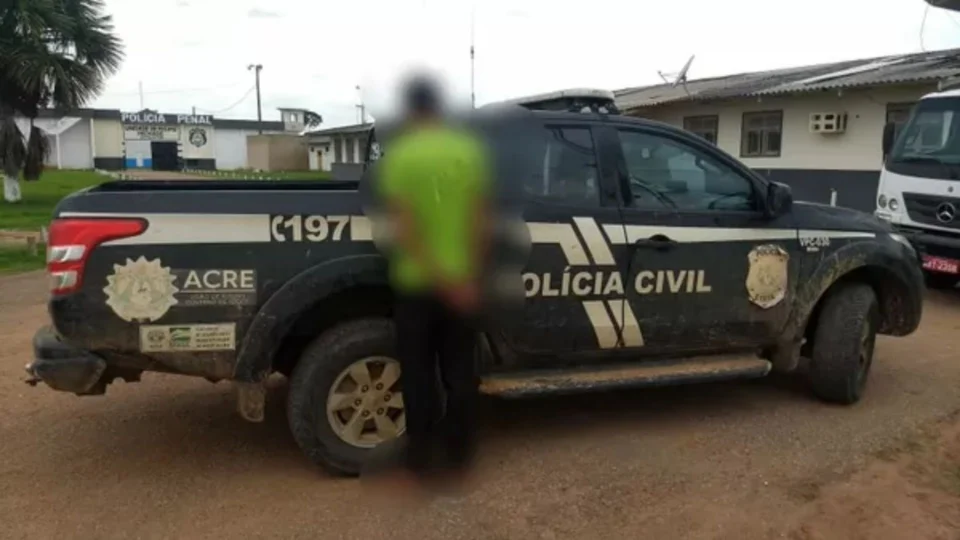 No Acre, homem é preso suspeito de amarrar e estuprar enteadas de 14 e 15 anos