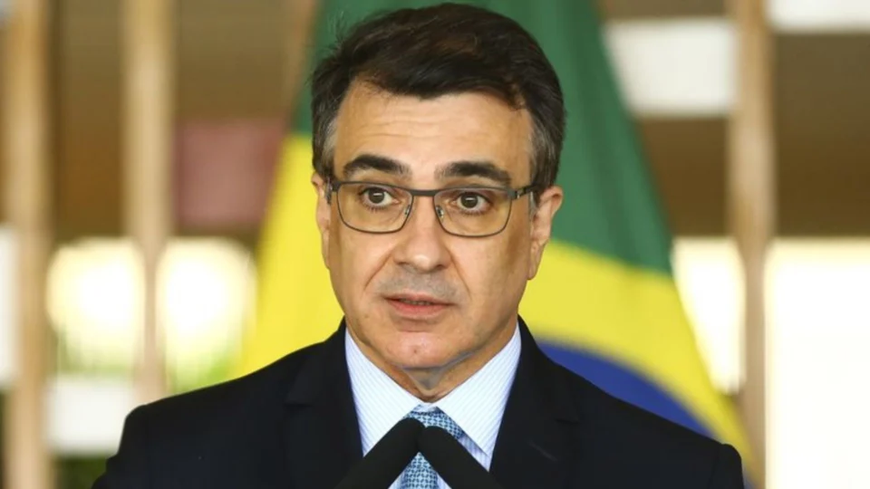 Chanceler brasileiro recebe ligação de secretário de Estado dos EUA