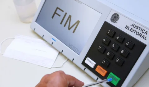 TSE desmente notícia sobre exigência de passaporte de vacina para votar nas Eleições 2022
