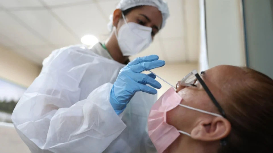 Amazonas registra três mortes e mais 42 novos casos de Covid-19, informa FVS-RCP