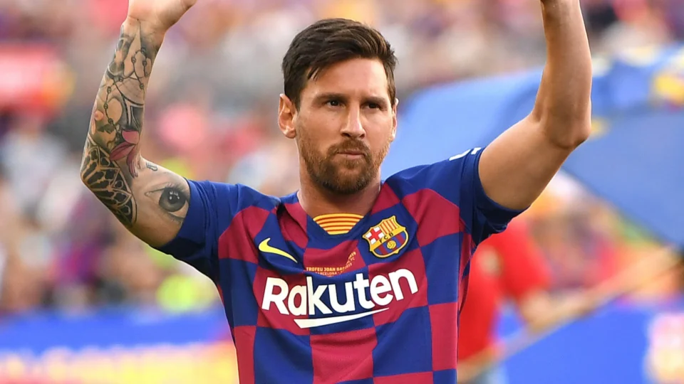Barcelona anuncia saída de Lionel Messi