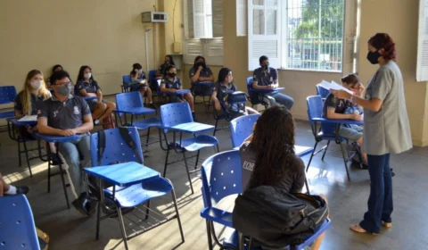 Fundeb no AM: profissionais da educação irão receber valores entre R$ 12 mil a R$ 37 mil