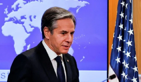 EUA criticam manobras militares russas na fronteira com a Ucrânia em encontro em Genebra