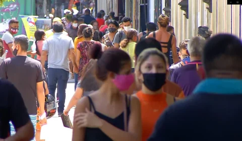 Manaus emite alerta às unidades de saúde sobre variante ômicron