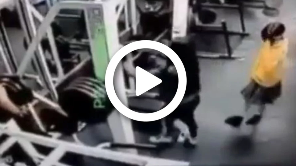 VÍDEO: mulher morre após levantar 180 kg em equipamento de musculação no México; filha presencia tudo