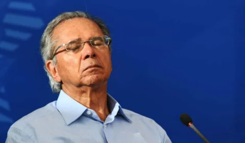 Auxílio emergencial: Guedes volta atrás em fala sobre prorrogação