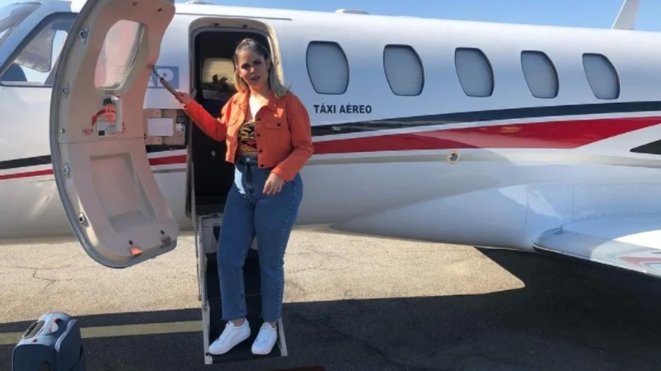 Assessoria de Marília Mendonça explica motivo de ter divulgado nota ‘Todos estão bem’ após acidente de avião