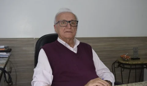 Prefeito é esfaqueado por mulher dentro do prédio da prefeitura de Palmitinho, no Rio Grande do Sul