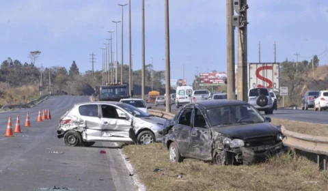 Motorista bêbado que causar acidente de trânsito será obrigado a indenizar vítima, prevê projeto de lei