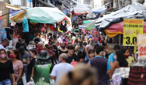 Com inflação e preços nas alturas, economistas no AM sugerem 13º salário com ‘cautela’ na prioridade de gastos