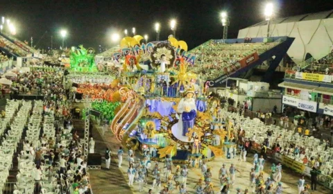 Concessão de apoio financeiro para desfile das escolas de samba de Manaus está suspenso