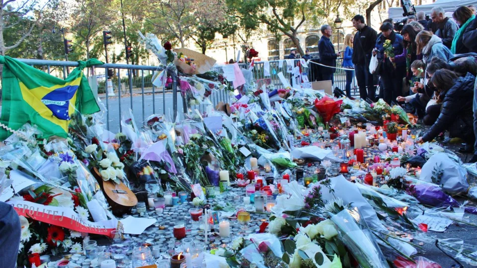 França inicia julgamento sobre atentado de Paris