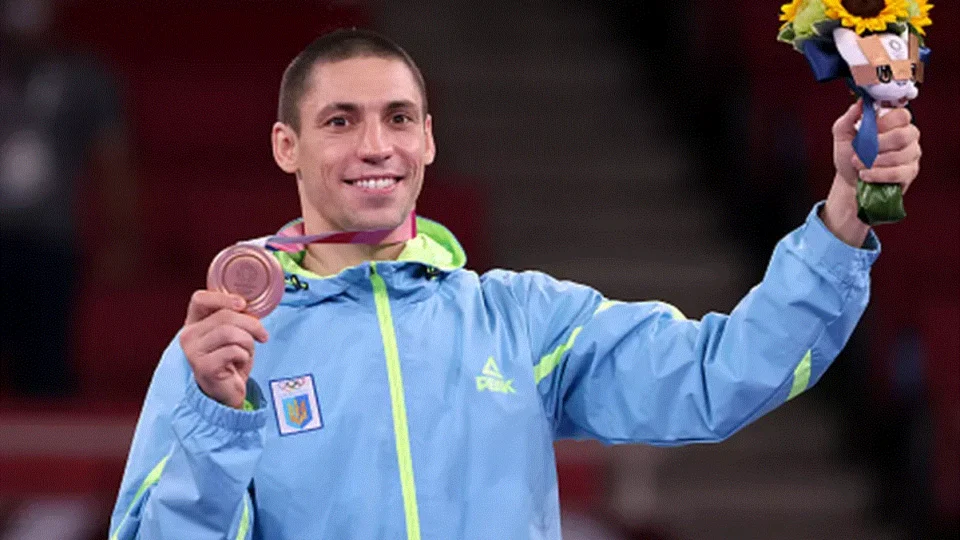 Convocado para defender Ucrânia, medalhista olímpico diz: ‘Putin não tem valores, pessoa miserável e covarde’