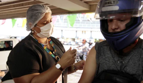 Manaus tem 17 pontos de vacinação contra a Covid-19 a partir desta quarta