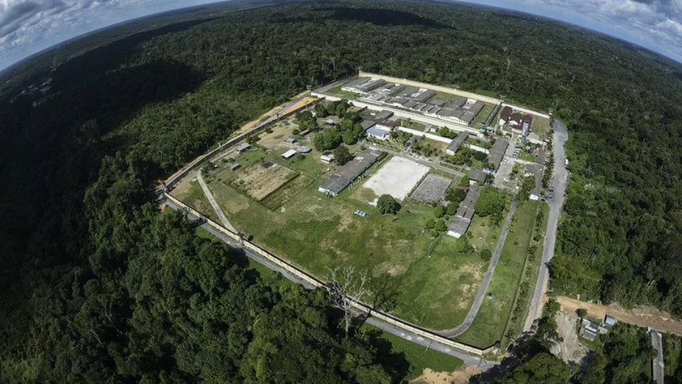 Operação Armagedon: contra motins, forças de segurança realizam treinamento em 7 presídios de Manaus