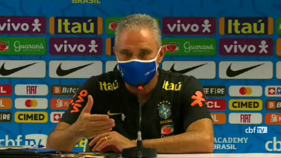 Em coletiva, Tite fala de Neymar mas não diz quais jogadores foram escalados para o jogo entre Brasil e Uruguai