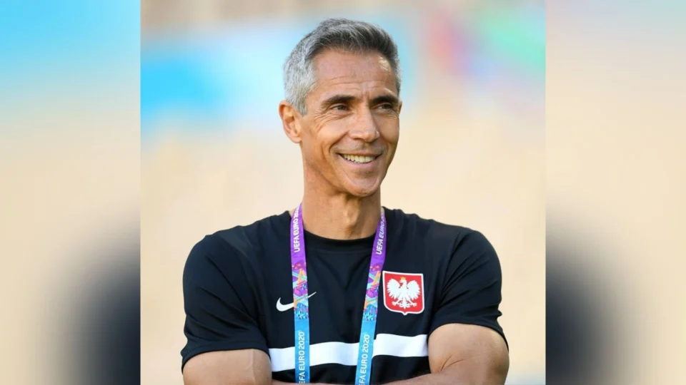 Pedido de rescisão de Paulo Sousa, que negocia com o Flamengo, é rejeitado pela Federação polonesa