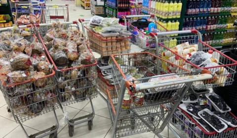Após denúncia, 169 Kg de produtos fora da validade são apreendidos em supermercado na Zona Centro-Oeste de Manaus