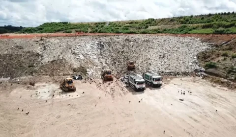 Construção de aterro sanitário próximo a igarapé causa preocupação no Amazonas