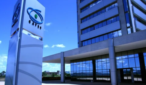 Capes divulga edital para bolsas de doutorado-sanduíche no exterior