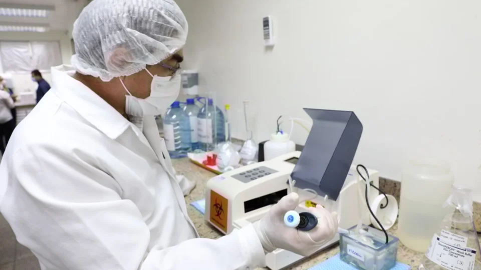 Amazonas registra 10 mortes e mais de 7 mil novos casos da Covid-19, confirma FVS-RCP