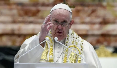 ‘Em nome de Deus, parem com este massacre’, pede papa Francisco pelo fim da guerra na Ucrânia