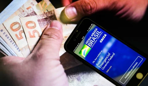 Parcelas 5, 6 e 7 do auxílio emergencial não devem ser antecipadas, diz Caixa