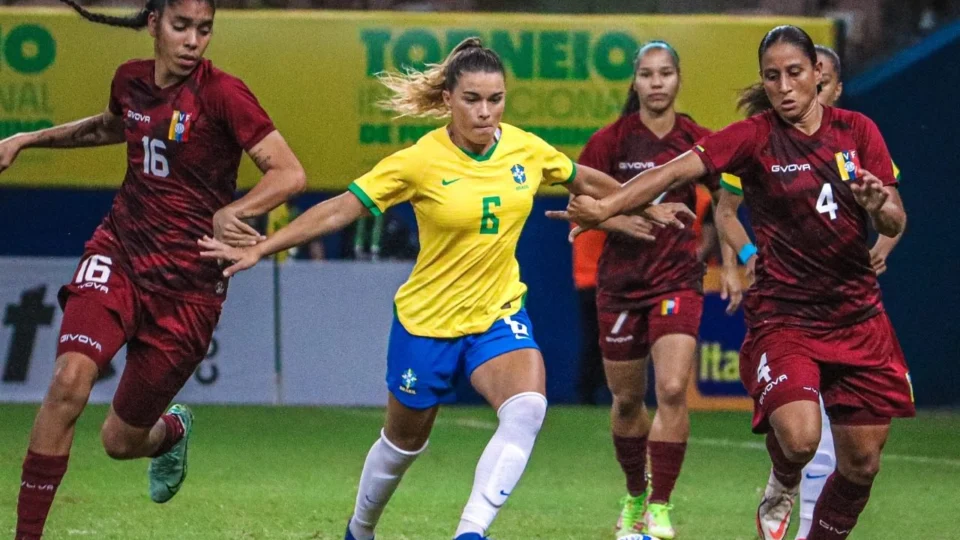 TORNEIO FEMININO: Brasil disputa título com o Chile nesta quarta-feira na Arena da Amazônia