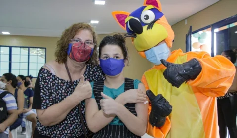 Em Manaus, pontos de vacinação para crianças têm atividades lúdicas