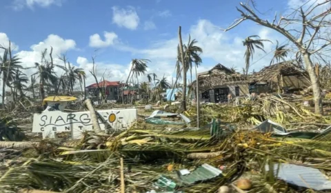 Sobe para 388 o número de mortos por tufão nas Filipinas