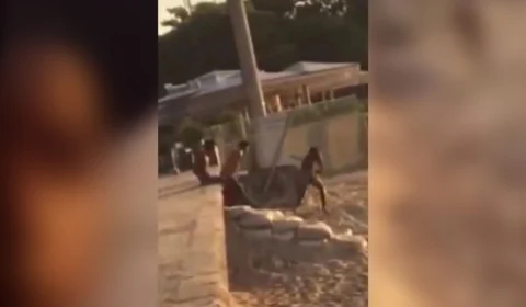 Polícia identifica ‘tiktokers’ responsáveis pela gravação que simula suposto furto de celular na praia de Copacabana, no Rj