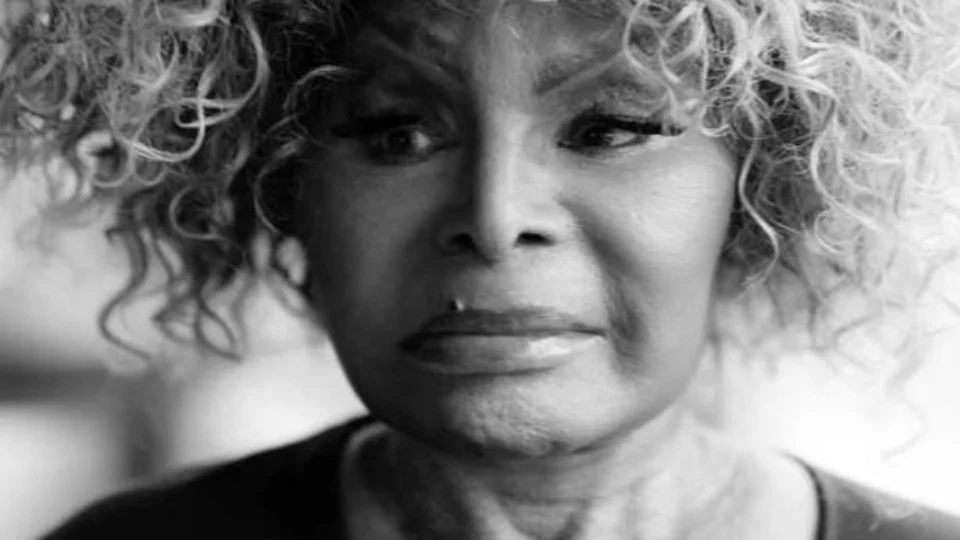 Cantora Elza Soares morre aos 91 anos, no Rio de Janeiro