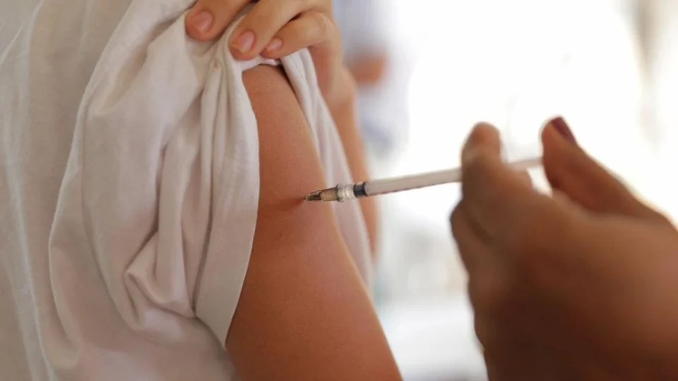 FVS-AM registra uma morte por Covid-19, elevando para 13.652 o total de vítimas